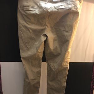 New with tags 🏷 Old Navy Tan Pants